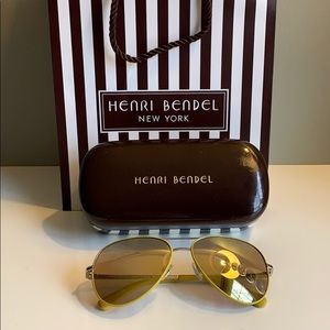 HENRI BENDEL sunglasses
